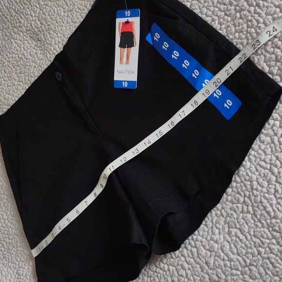 NWT Nautica Size 10 Mid Rise Twill Short 5" Inseam True Black - Picture 10 of 16